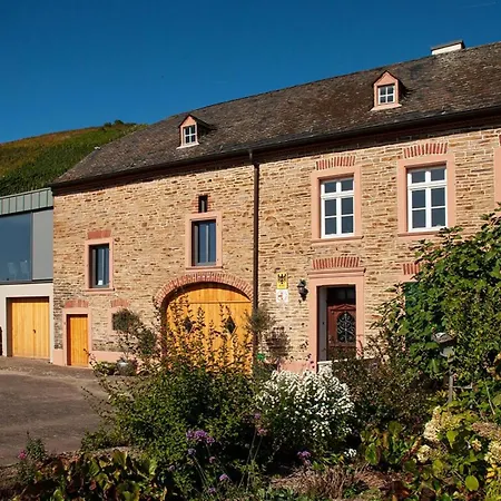 Altes Loerscher Winzerhaus *