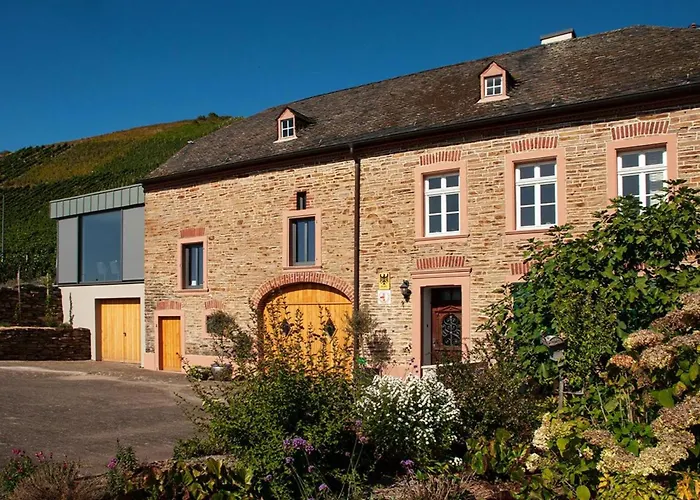 Altes Loerscher Winzerhaus *
