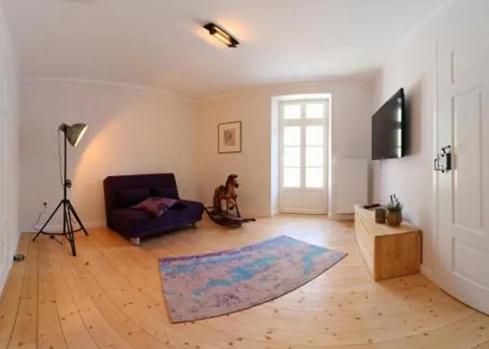 Altes Loerscher Winzerhaus בית נופש מרינג